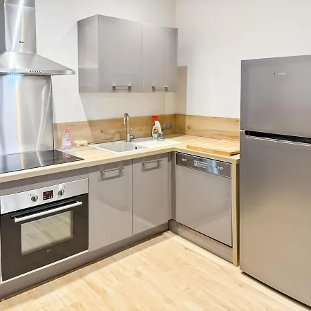 Particulier 95m2 - 3ch - - Wifi Apartament *