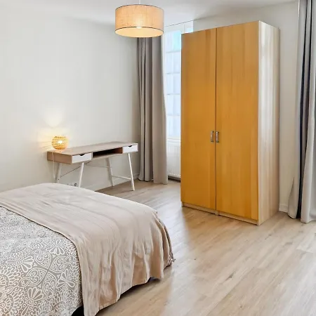 Apartament Particulier 95m2 - 3ch - - Wifi Aurillac