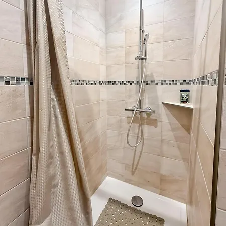 Διαμέρισμα 95m2 - 3ch, 3 Lits - Centre - Wifi Οριγιάκ